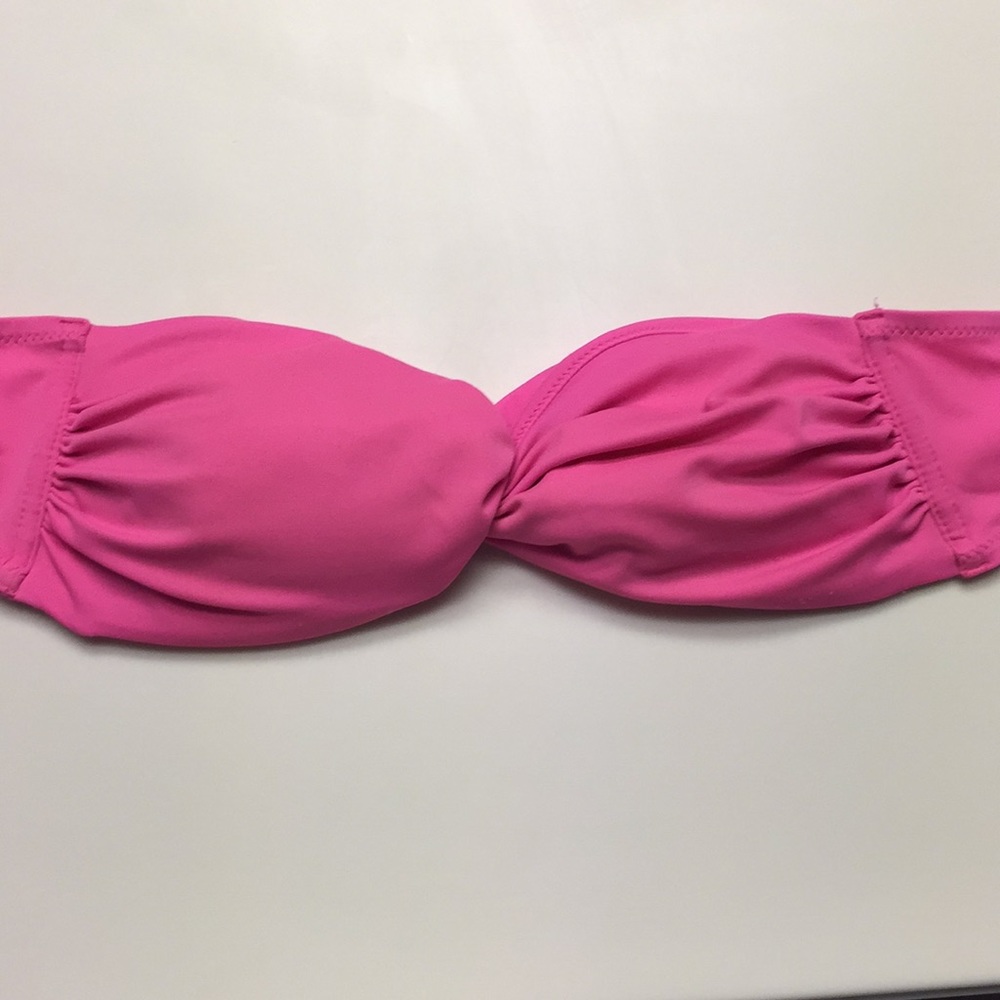 Victoria’s Secret strapless bikini top